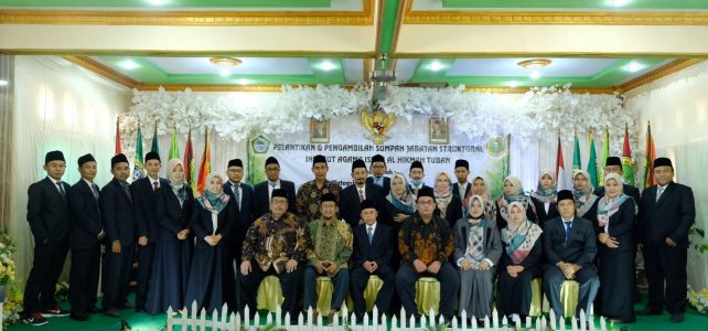 PELANTIKAN REKTOR DAN PEJABAT STRUKTURAL INSTITUT AGAMA ISLAM AL HIKMAH TUBAN PERIODE 2020-2025 PELANTIKAN REKTOR DAN PEJABAT STRUKTURAL INSTITUT AGAMA ISLAM AL HIKMAH TUBAN PERIODE 2020-2025